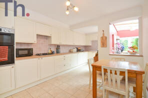 18, School Lane, Newport PO30 5JX
