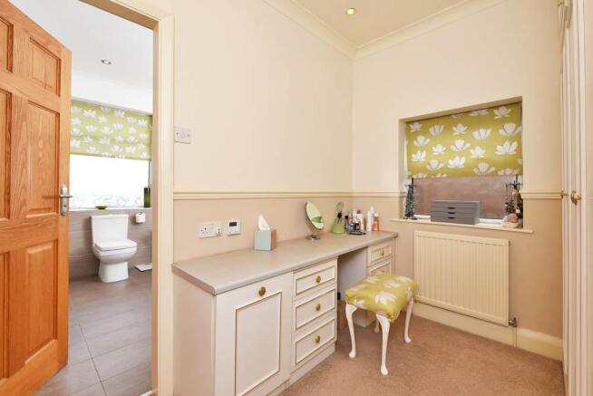 DRESSING ROOM