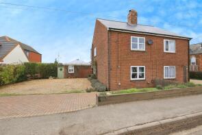 2, Hop Pole Row, Main Road, Hop Pole, Spalding PE11 3HJ