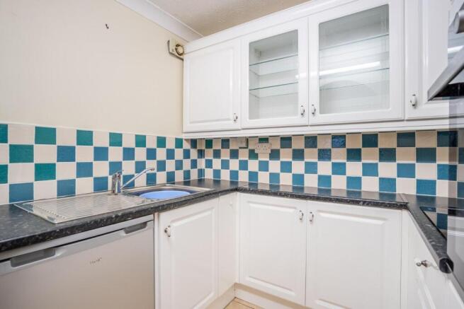 1 bed Retirement Property for sale Image 5
