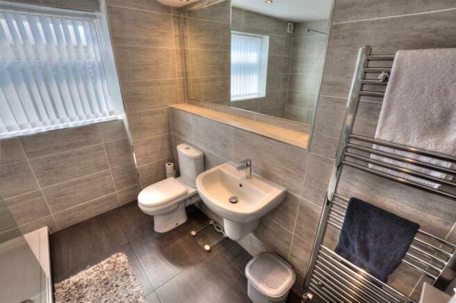 Shower room hamilton (2).jpg