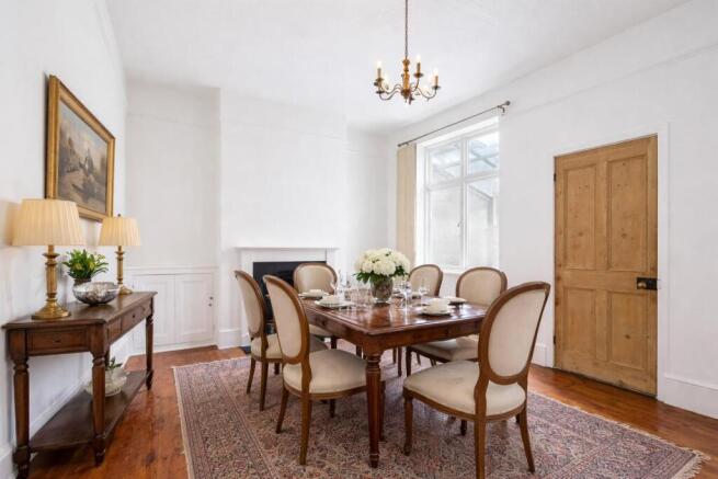 2 bed Town House for sale Image 7