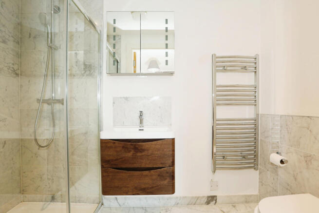 Ensuite shower room
