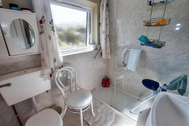 Shower Room-1