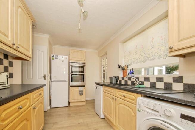 Aberfoyle Close, Ipswich photo 4