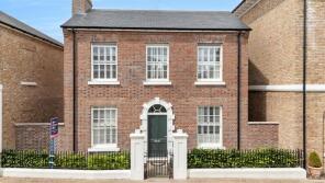 4, Anning Lane, Poundbury DT1 3HJ