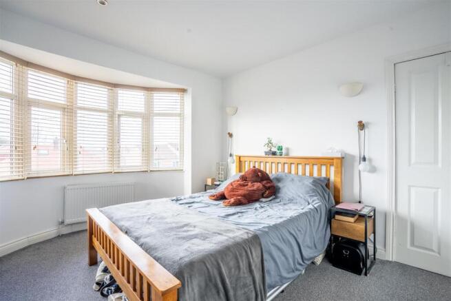 3 bed Semi-Detached to rent Image 7