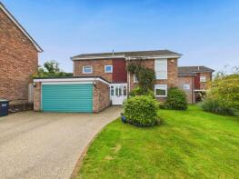 12, Maple Close, Haywards Heath RH16 3RN