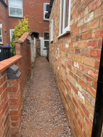 Photo 43
