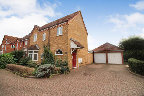 Goodwin's Yard, Great Barford MK44