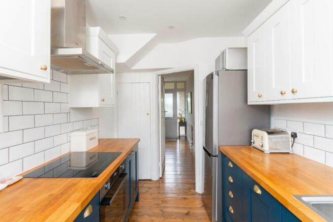 LLIHETAYOR33 - Kitchen A.jpg