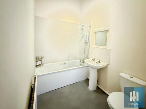 2 bed Apartment to rent Image 5