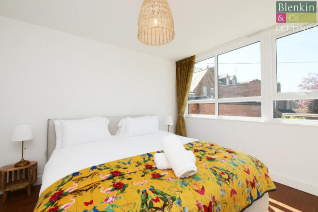 4 bed End of Terrace to rent Image 9
