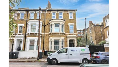 Flat A, 2 Clitheroe Road, Stockwell, London, SW9