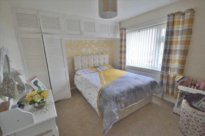 BEDROOM (2)