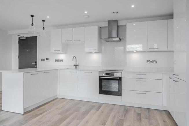 2 bed Flat to rent Image 7