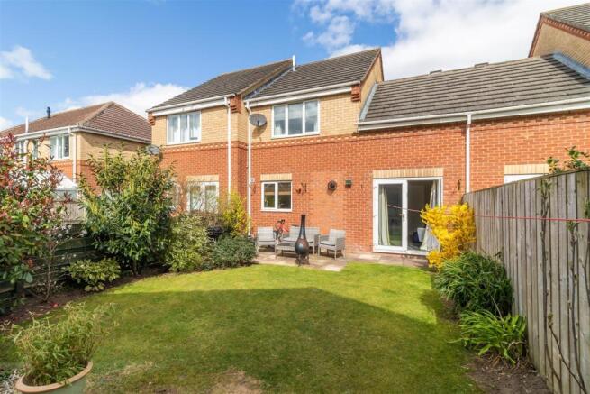 Hudson Close 8-External C.jpg
