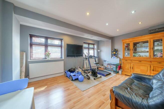 Snug/Playroom
