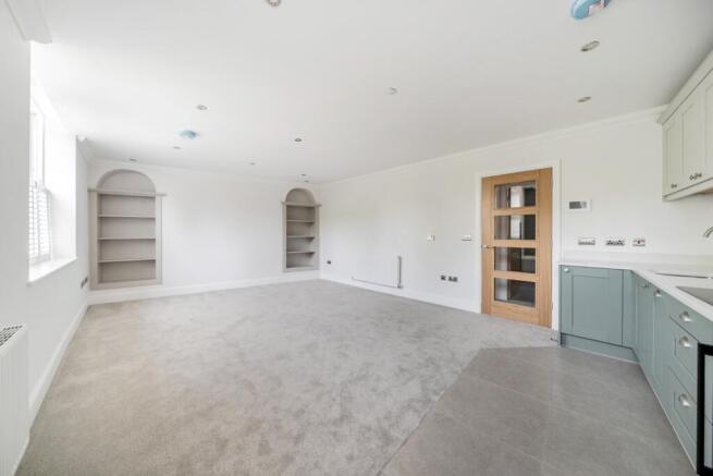 1 bed Flat to rent Image 5