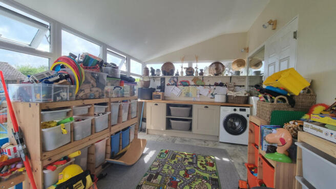 Conservatory/Utility