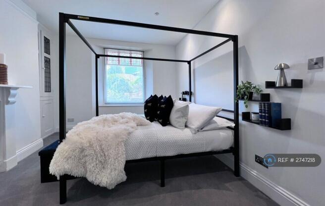 Double Bedroom With Ensuite 