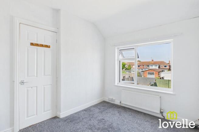 2 bed Terraced to rent Image 12