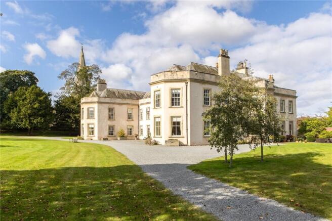 10 bed Detached for sale Image 5