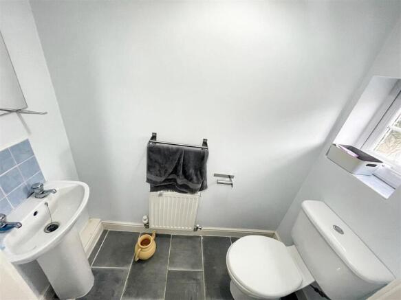 toilet.jpg