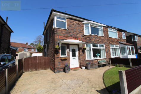 Hartland Avenue, Urmston,