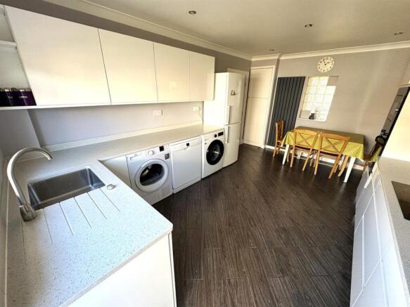 thumbnail_image1 (2).jpg