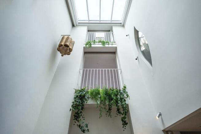 VICTORIA MEWS 24 (30).jpg