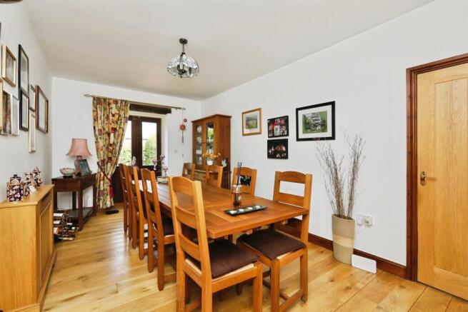 3 bed Character Property for sale Image 7