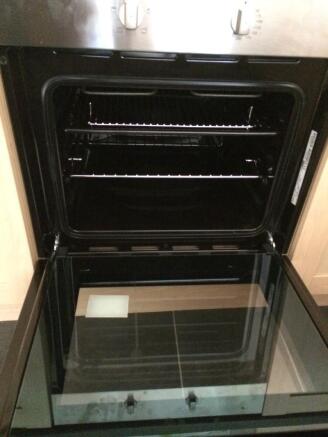 Oven