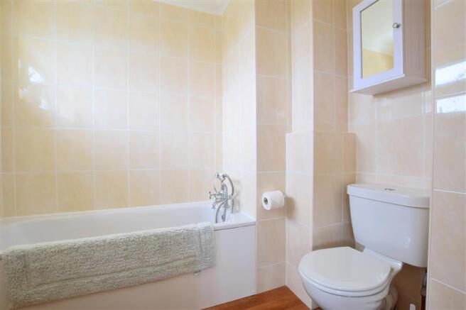En-Suite Bathroom