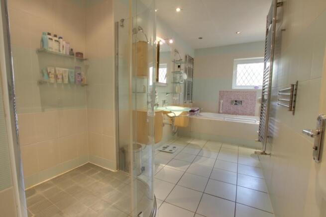 BATH ROOM