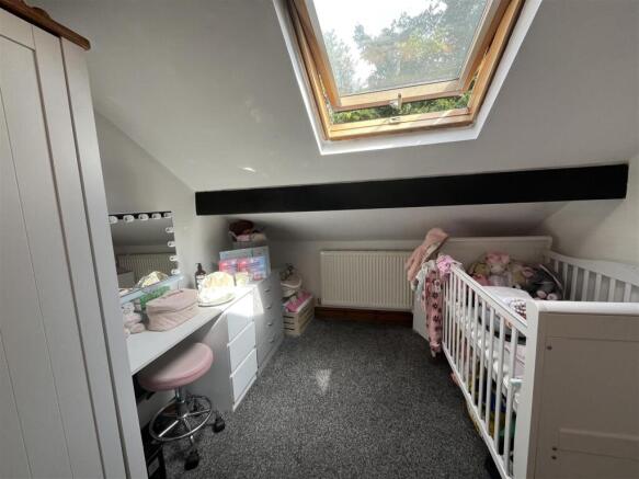 2 bed Terraced for sale Image 9