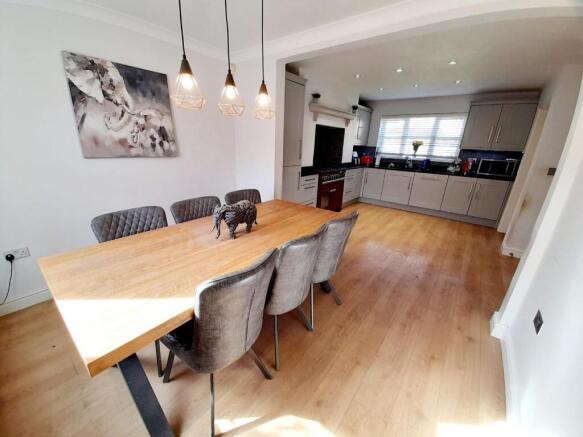 WhatsApp Image 2026-03-30 at 18.21.24 (7).jpeg