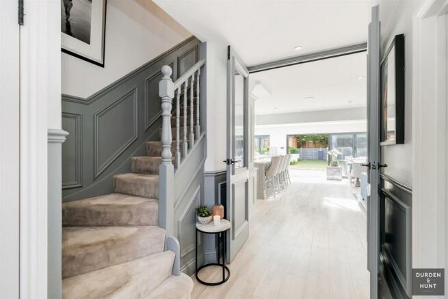 lyndhurst rise-40_1.jpg