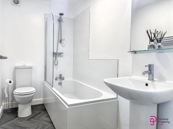 2 bed Apartment to rent Image 7