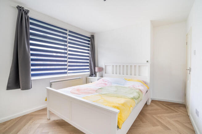 2 bed Semi-Detached Bungalow for sale Image 8
