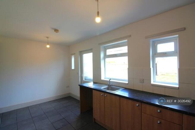 Kitchen/Dining