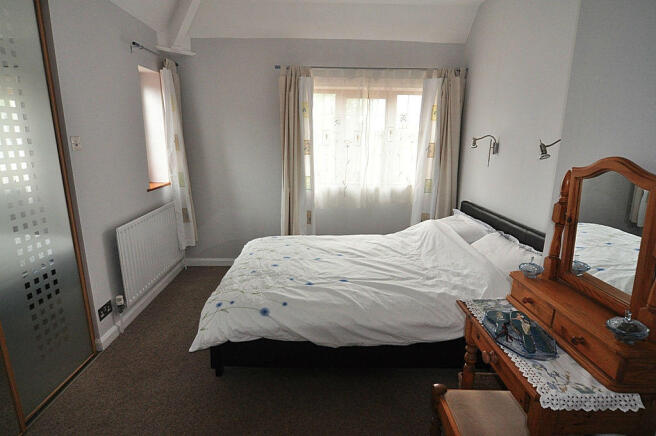 Photo 34