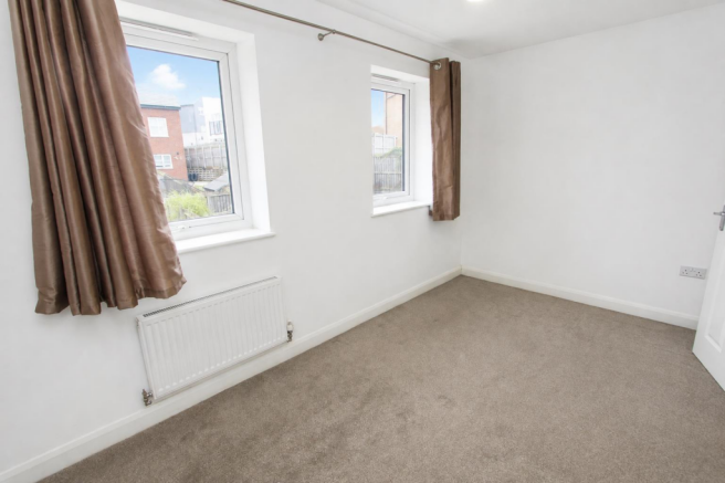 2 bed House to rent Image 4