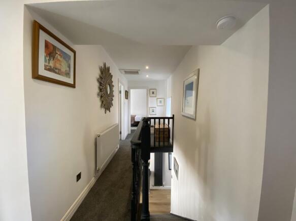 2 bed Detached to rent Image 8