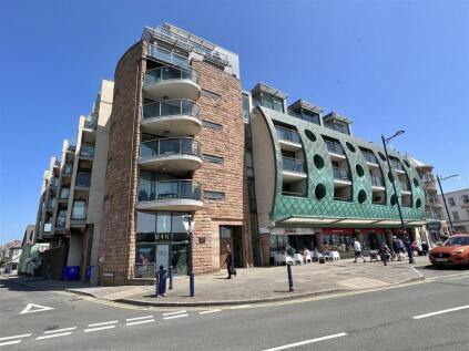 Esplanade, Porthcawl, Bridgend County Borough, CF36 3YE