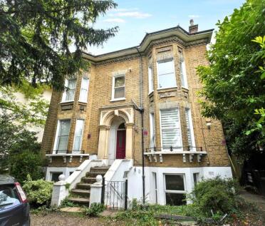Flat 5, 190 Lower Addiscombe Road, Croydon, CR0 6AH