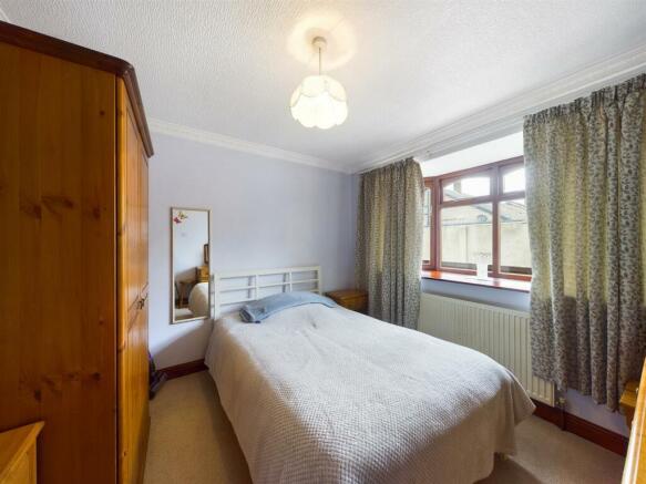3 bed Detached Bungalow for sale Image 5