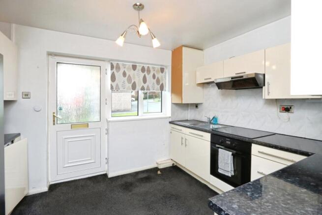 3 bed Semi-Detached for sale Image 2