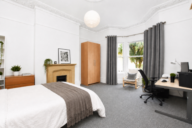 Room 1 new (2)