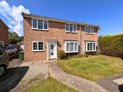 Dunn Crescent, Kintbury